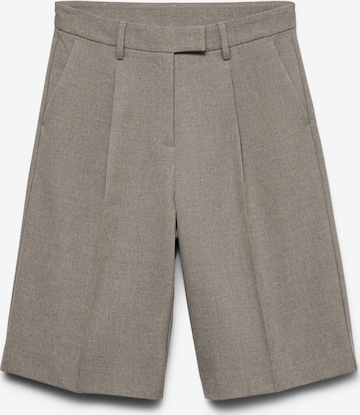 VERO MODA - regular Pantalón 'Bermuda' en gris: frente