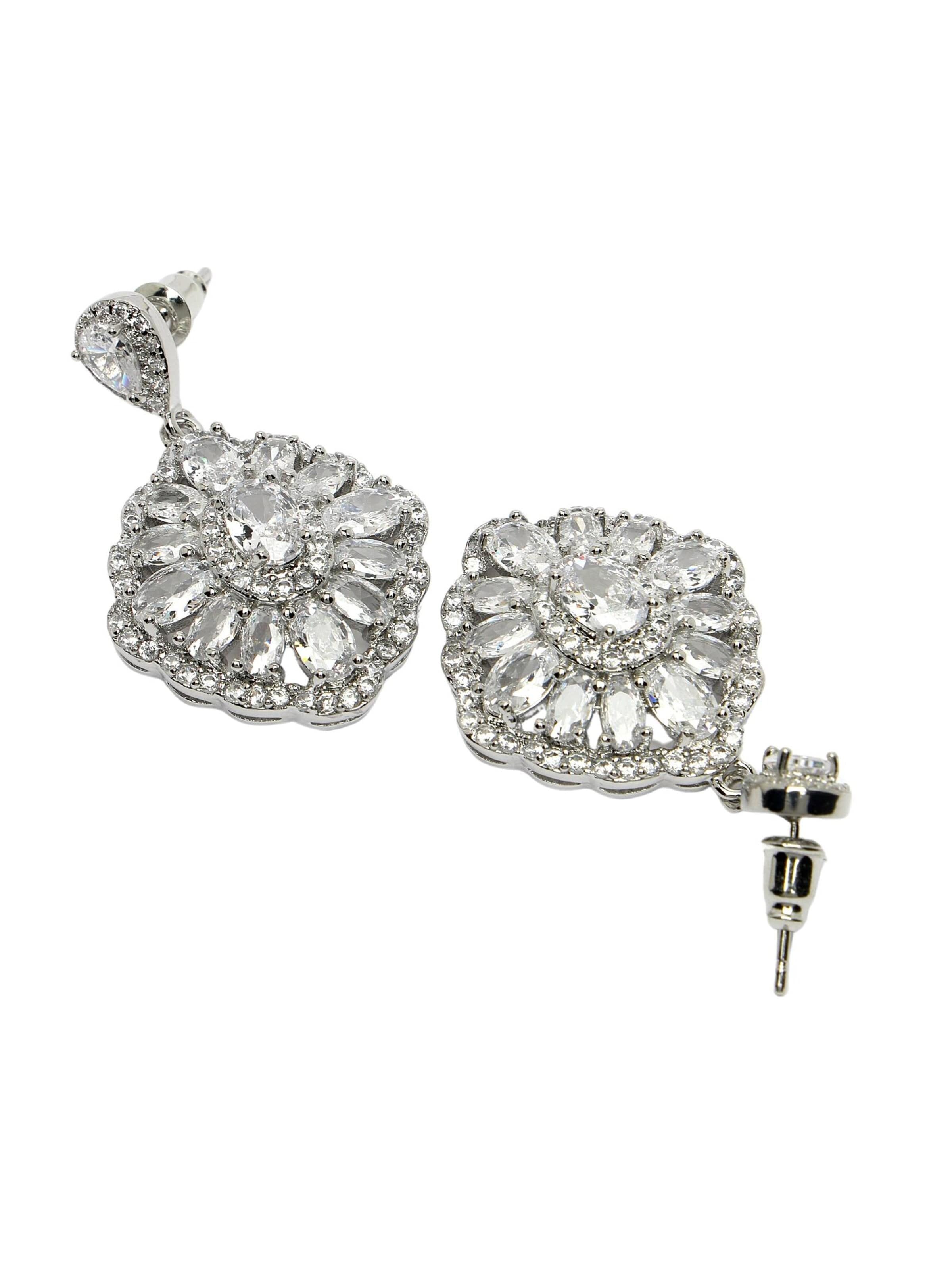Boucles d'oreilles 'Brigitama' AVANT-GARDE PARIS en argent