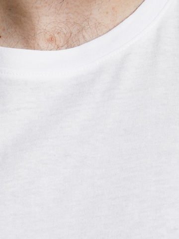 T-Shirt 'Noa' Jack & Jones Plus en blanc