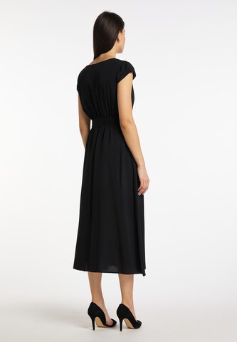 Usha - Vestido em preto