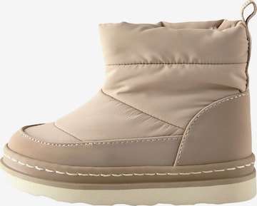 Next Snow Boots in Beige: front