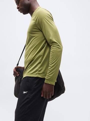 Reebok Tapered Παντελόνι φόρμας σε μαύρο