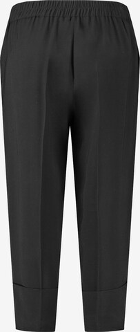 Regular Pantalon à plis TAIFUN en noir