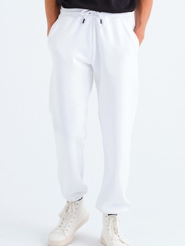Rockupy Regular Trousers 'Janis' in White