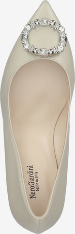 Nero Giardini Pumps in Beige