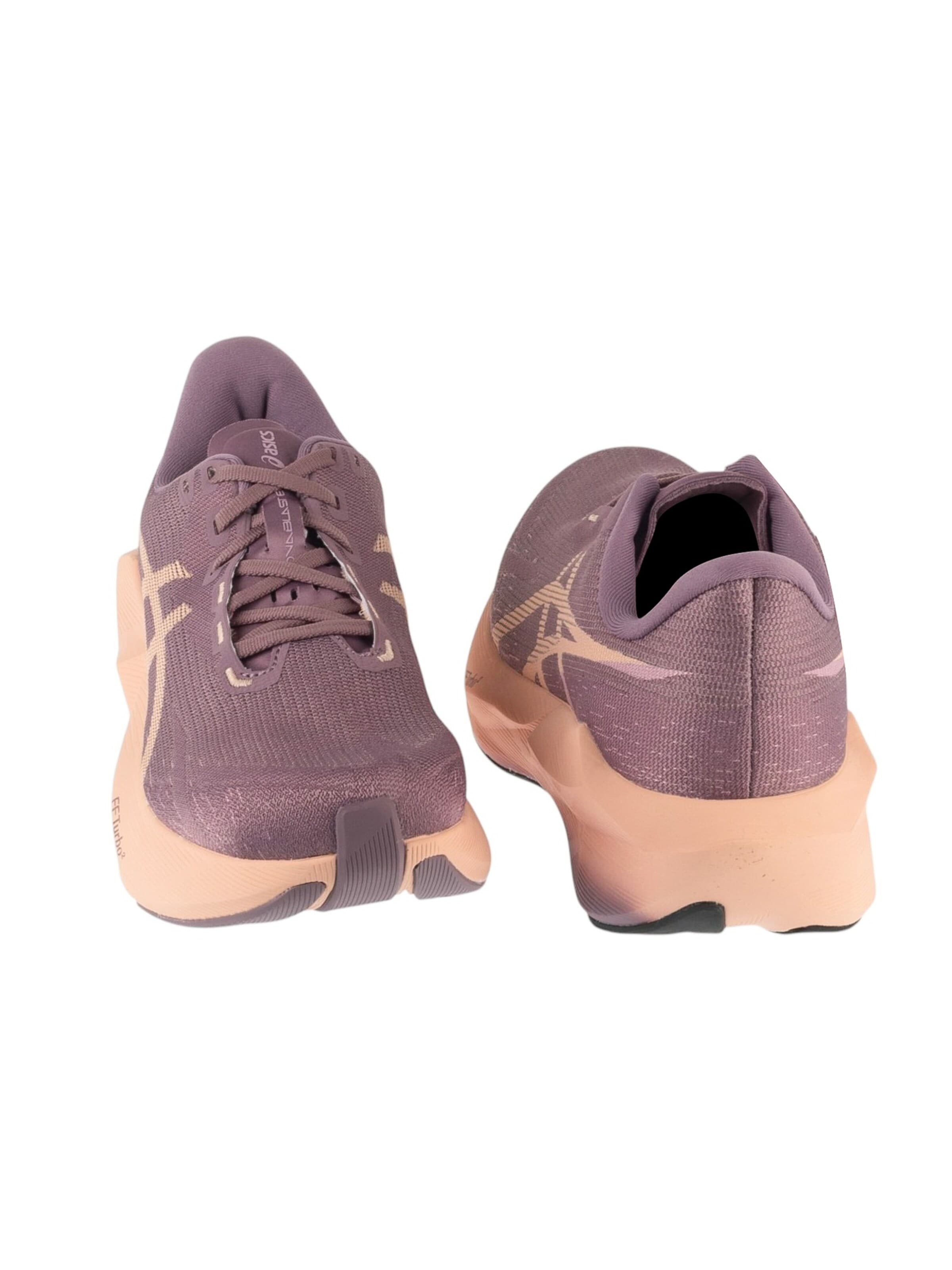 ASICS Loopschoen 'ASICS Novablast 6' in Roze