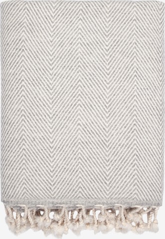 Barine Blankets 'Wool Herringbone' in Silver: front