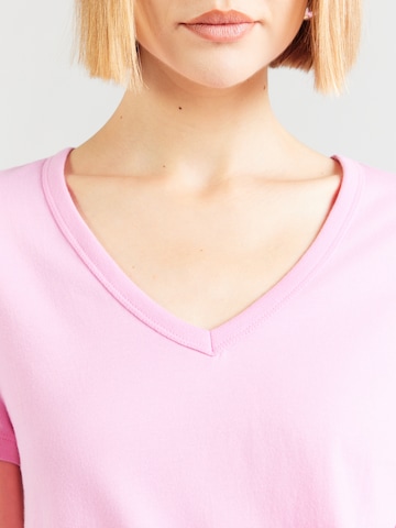 GAP T-Shirt in Pink