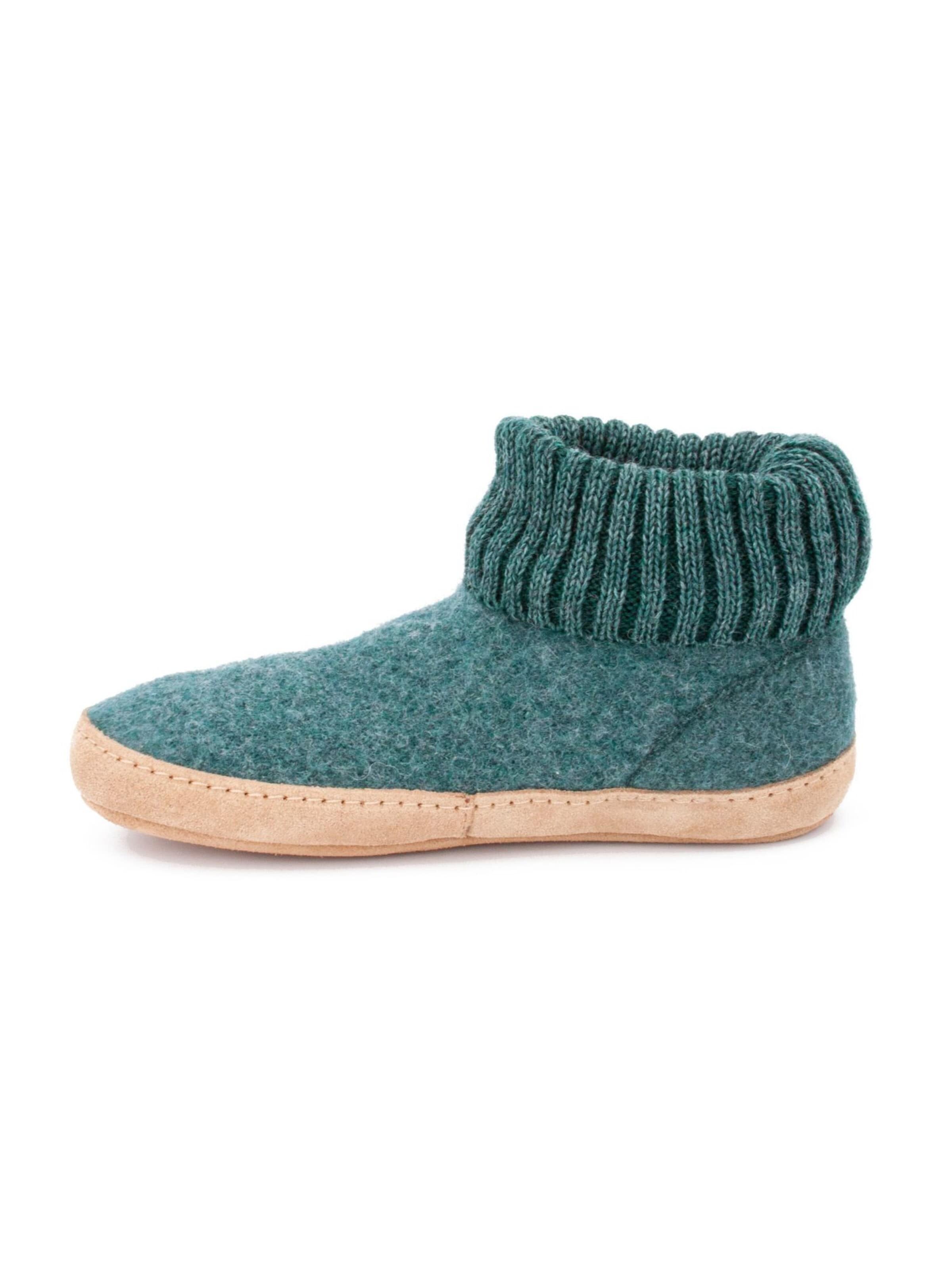 Gottstein Slippers 'Hüttenschuhe Dakota' in Green