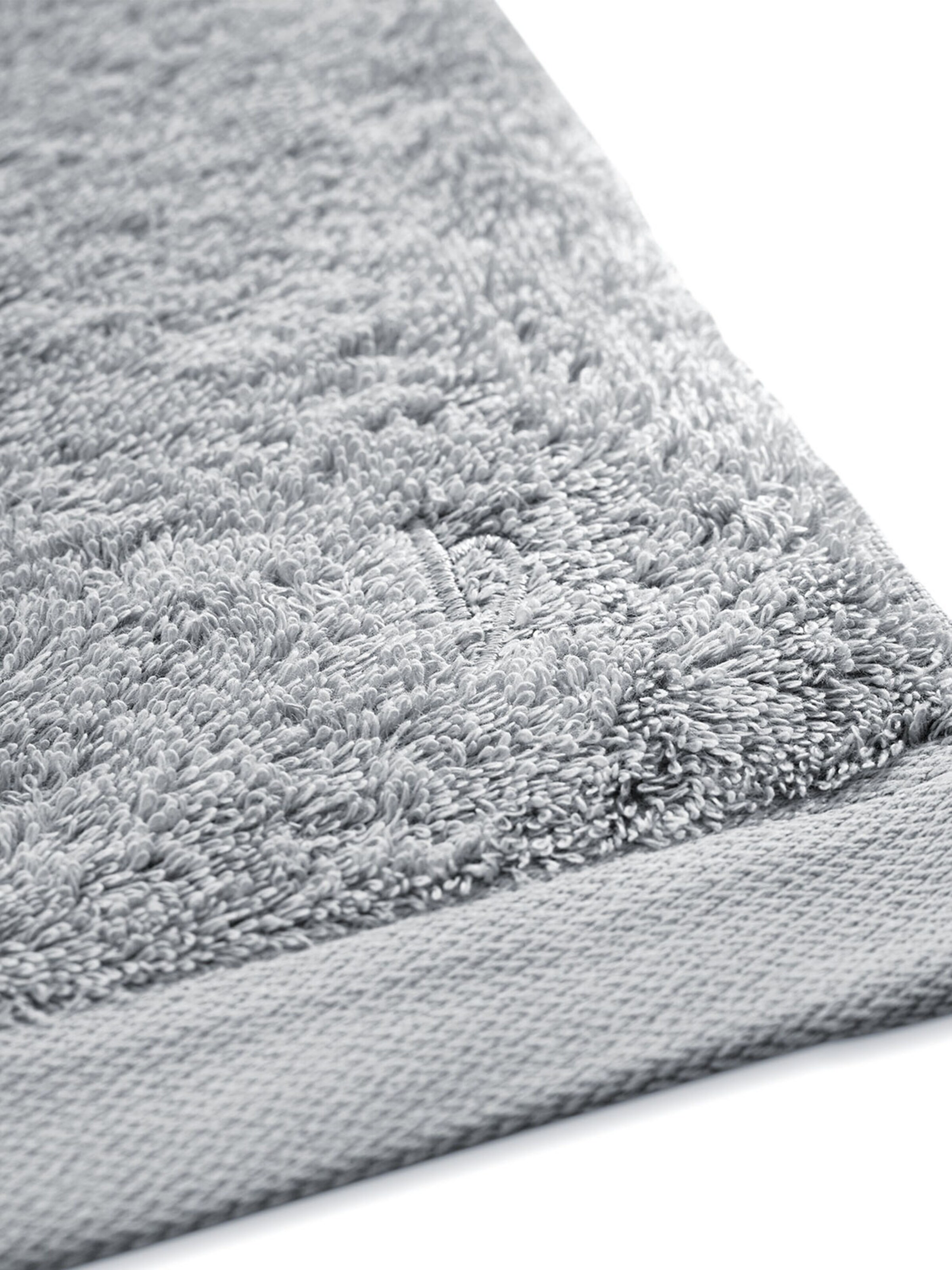 Herzbach home Set in Silver