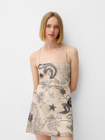 Abito estivo di Bershka in beige: frontale