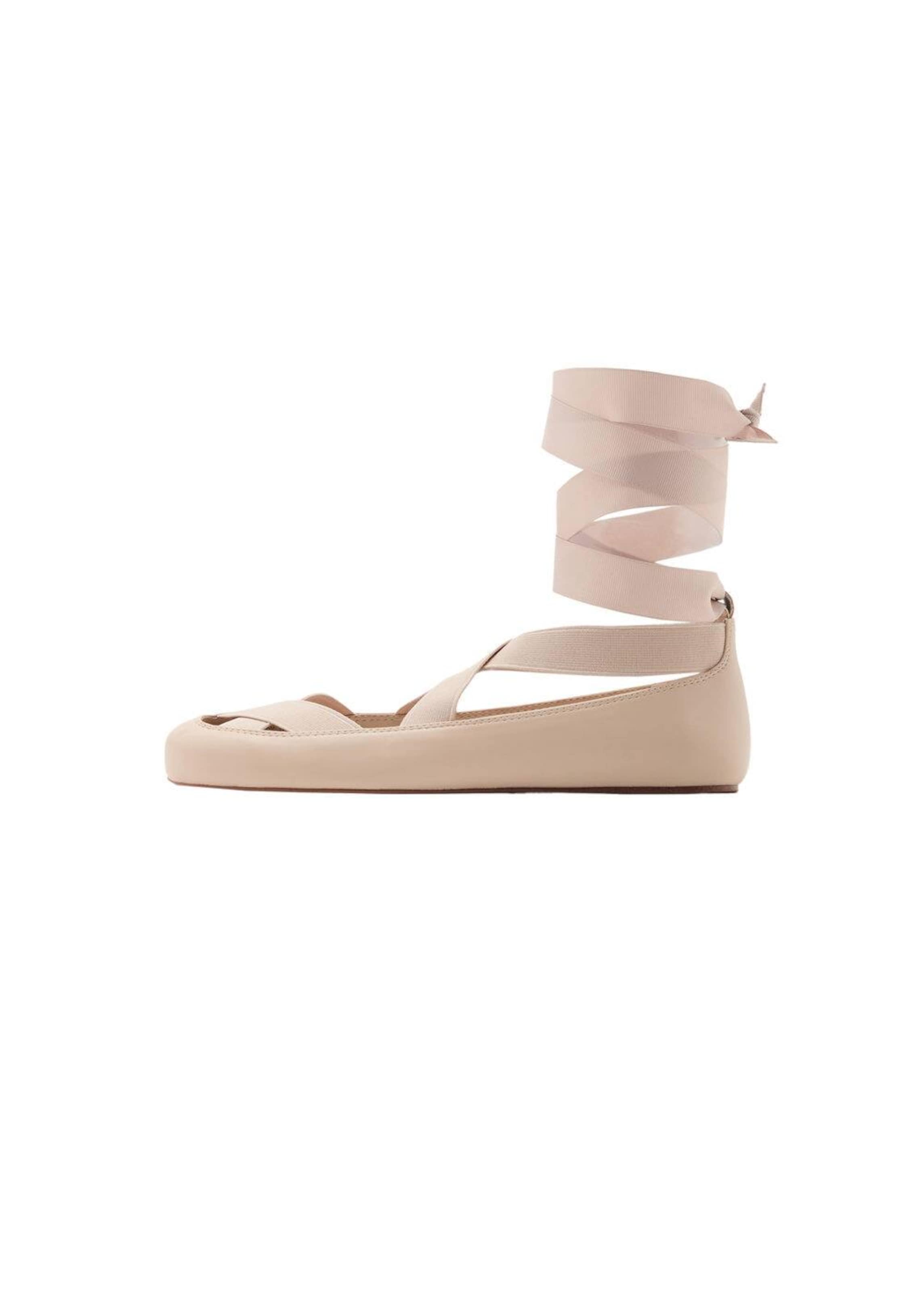 MANGO Ballerina 'Swan' in Beige: Vorderseite
