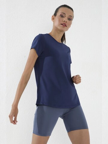 Tommy Life Shirt in Blauw: voorkant