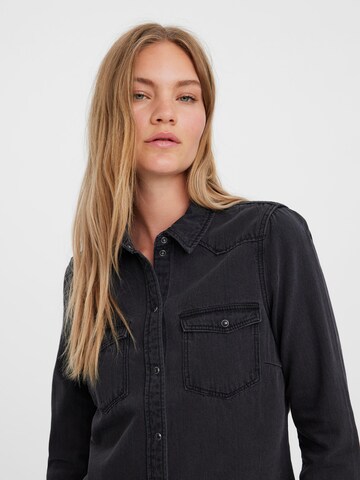 VERO MODA Blus 'Maria' i svart