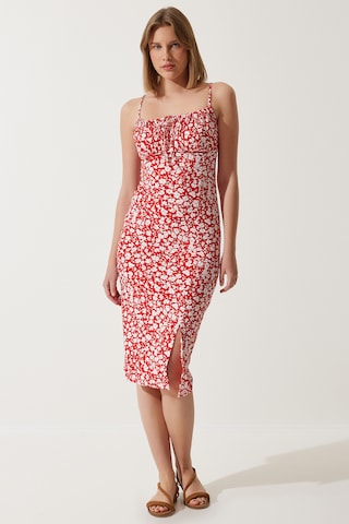 Happiness İstanbul Лятна рокля в червено