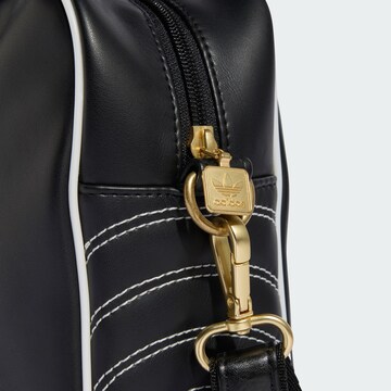 ADIDAS ORIGINALS Handtasche 'Airliner' in Schwarz