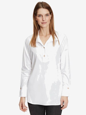 Betty & Co Bluse in White: front