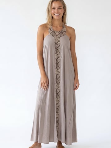 Abito estivo 'Natura Maxi Dress' di Shop Karey in grigio