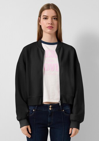 QS Zip-Up Hoodie in Black: front