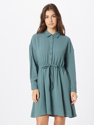 Robe-chemise 'Patrizia' ABOUT YOU en vert : devant