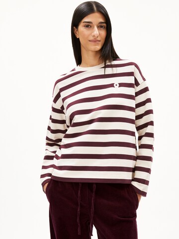 ARMEDANGELS Sweatshirt 'FRANKAA' in Red: front