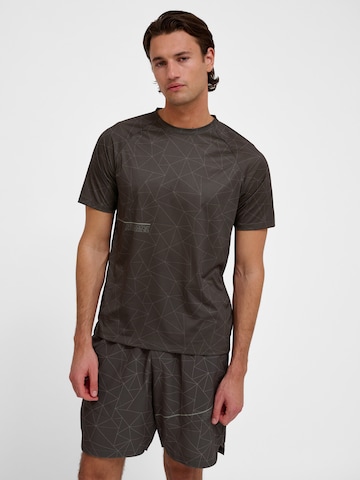 Hummel Performance shirt 'Court' in Brown: front