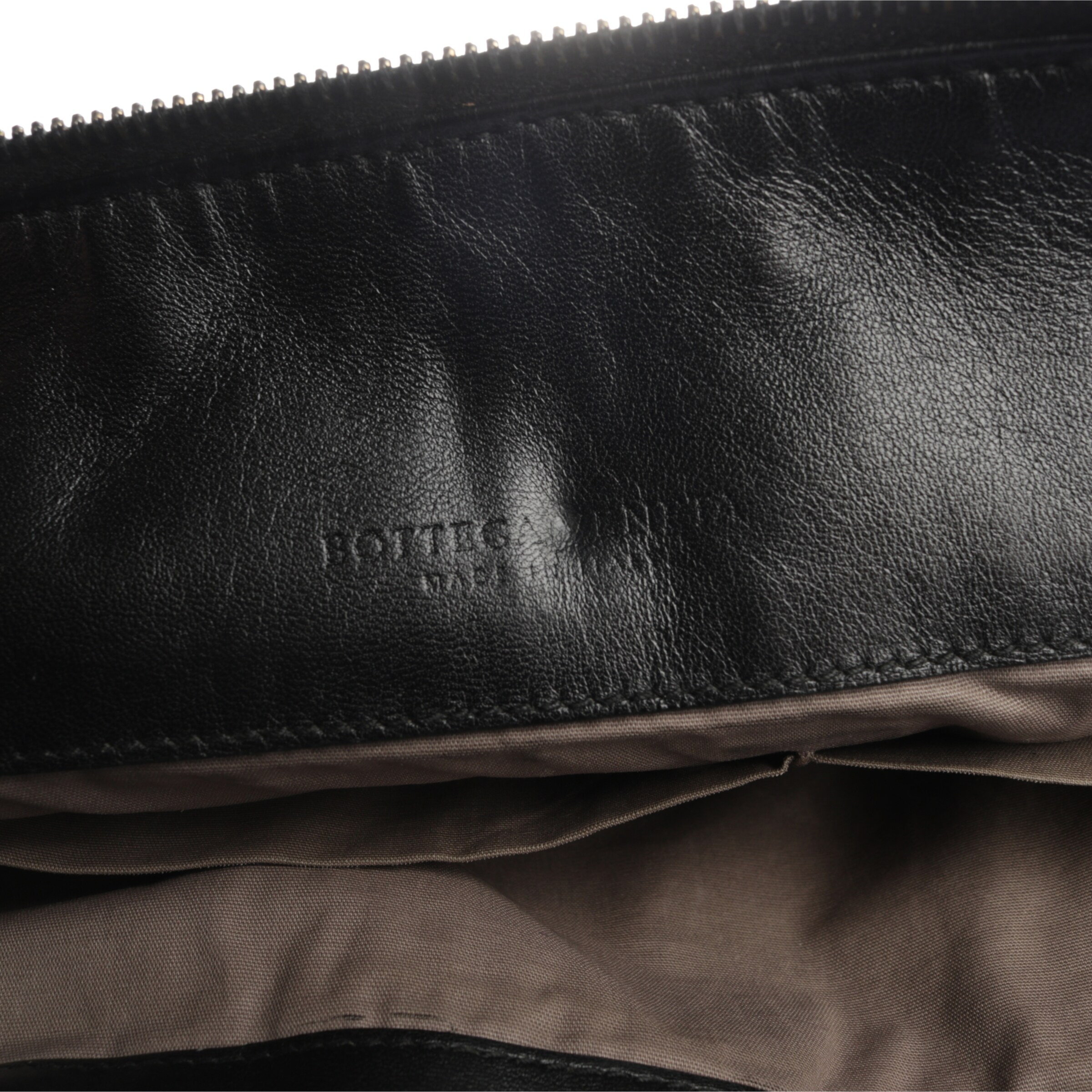 Bottega Veneta Ledertasche One Size in Grau