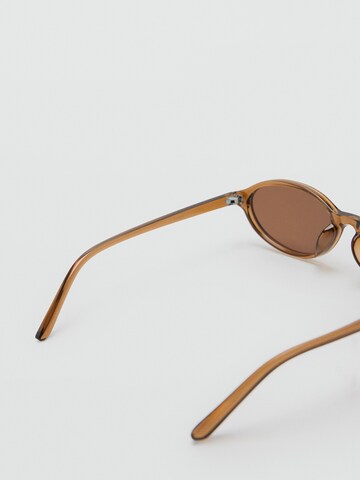 Ochelari de soare 'FARA' de la MANGO pe maro