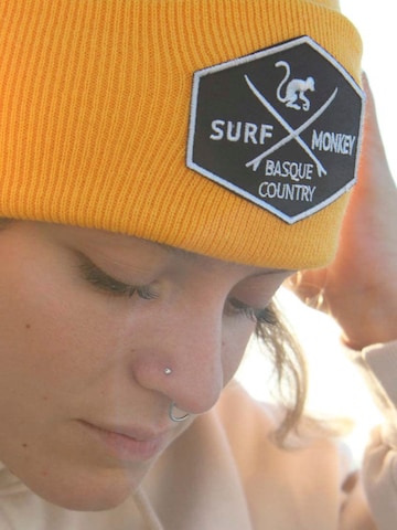 Surf Monkey Mütze in Gold