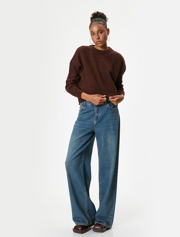 Koton Sweatshirt in Bruin