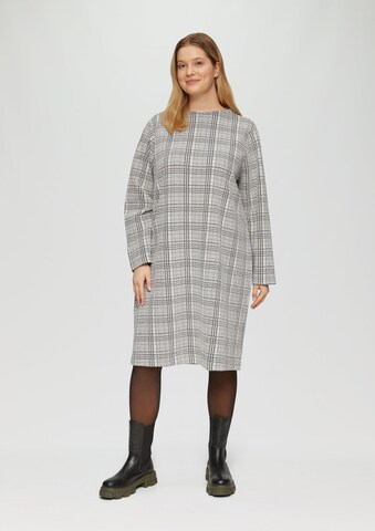 Robe s.Oliver en beige : devant