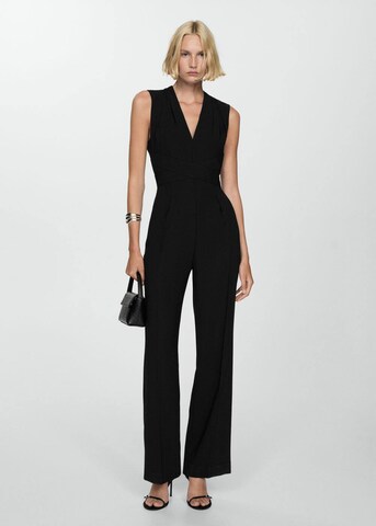 MANGO Jumpsuit in Zwart: voorkant