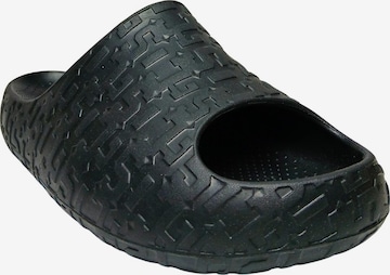 Claquettes / Tongs GCDS en noir : devant