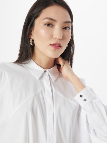 Camicia da donna di COMMA in bianco