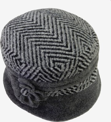 Chaplino Hat in Grey: front