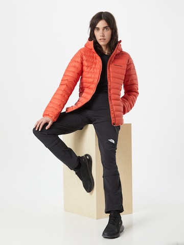 Giacca per outdoor di PEAK PERFORMANCE in rosso