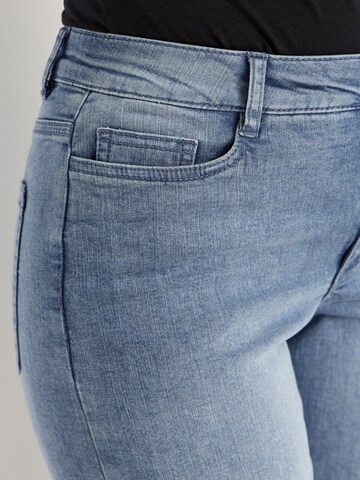 Cellbes of Sweden Regular Jeans in Blue