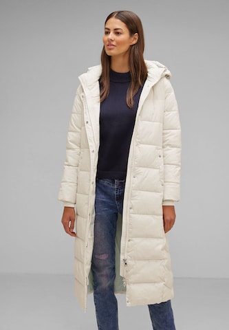 STREET ONE Winter Coat in White: front