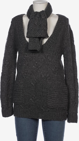 Donaldson Sweater & Cardigan in S in Grey: front
