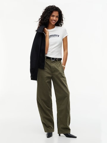 Tommy Jeans Μπλουζάκι 'ESS' σε λευκό