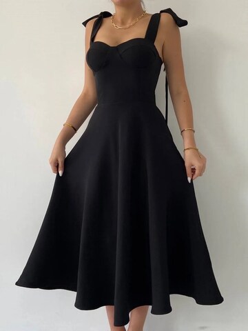 WOMAN VISION Kleid‌‌‌‌‌ in Schwarz: Vorderseite