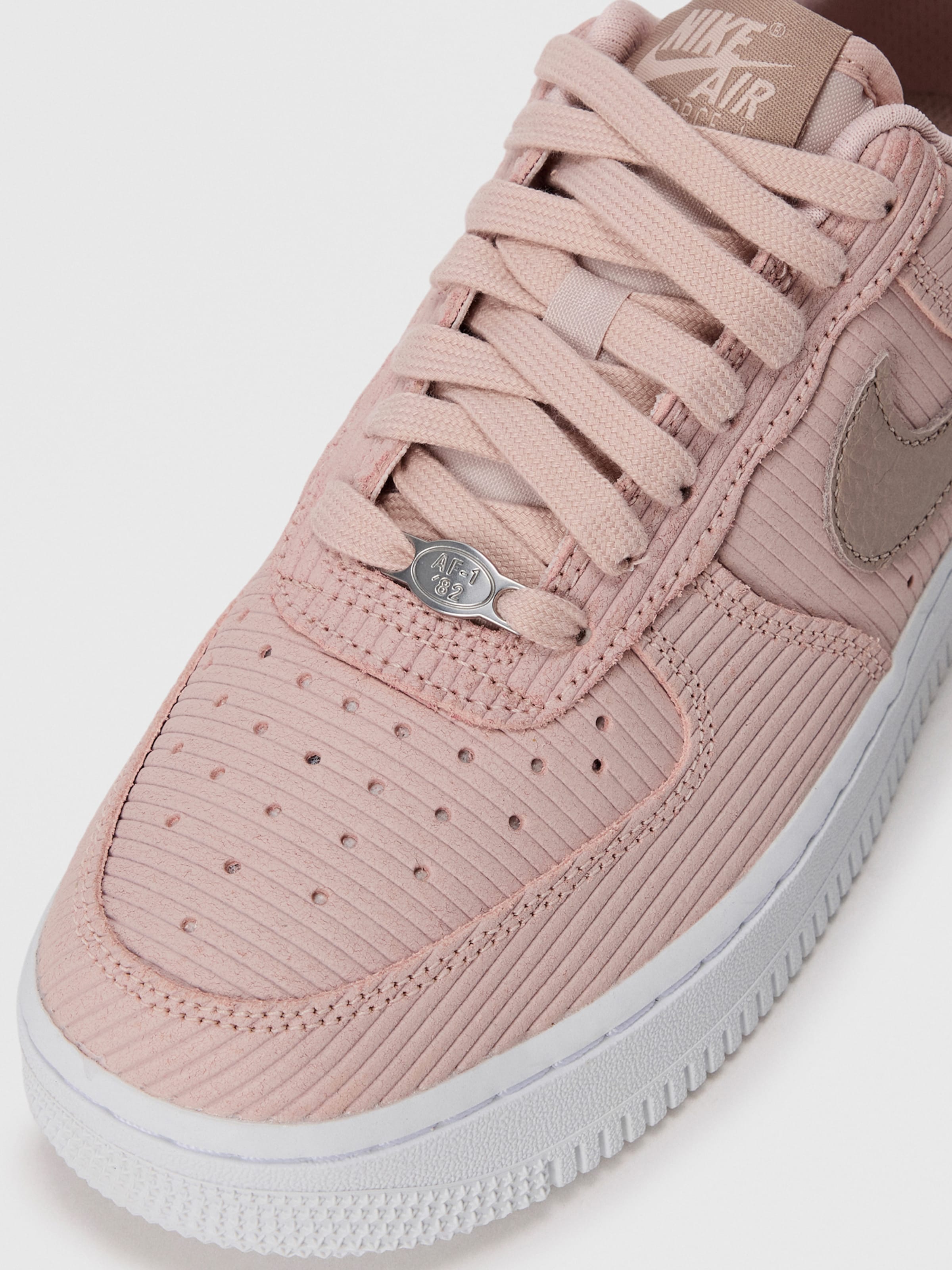 nike af1 sportswear