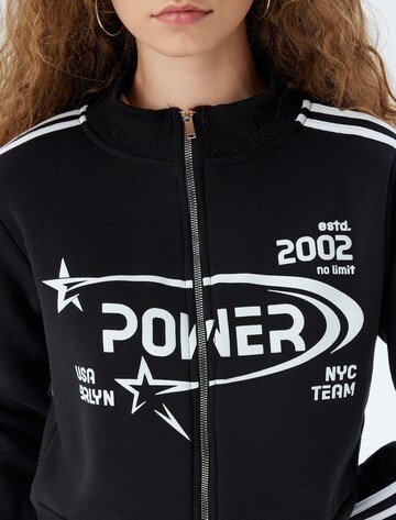 Koton Sweatshirt in Zwart
