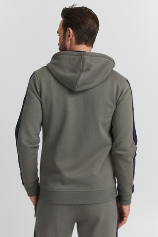 FQ1924 Zip-Up Hoodie in Green