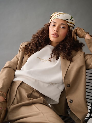 I want the moon Sweatshirt 'Champagne Problems' in Beige