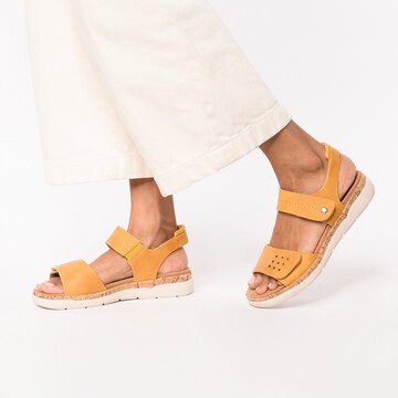 Relife Sandals 'Herich' in Yellow