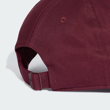 ADIDAS ORIGINALS Cap 'Everyday Icons' in Rot