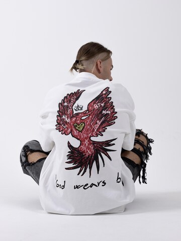 BTY Oversized tričko 'Unisex Oversized T-shirt' – bílá