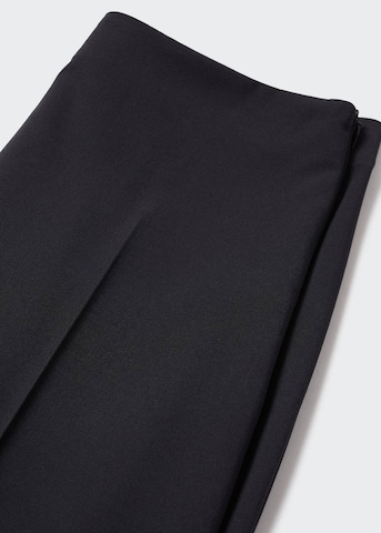 MANGO Szeroka nogawka Spodnie w kant 'Oliver' w kolorze czarny
