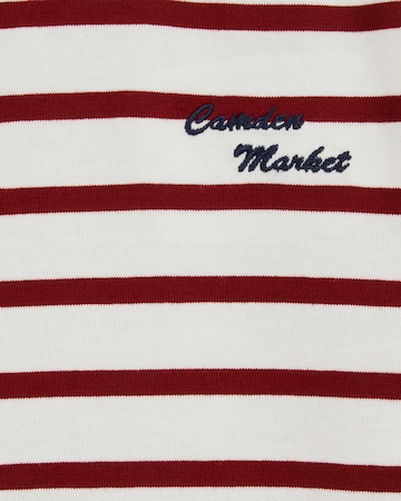 Tricou de la WE Fashion pe alb